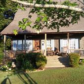 COUNTRY CABIN