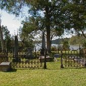Cemetery on Tombigbee River