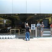 Apple/Mac Store- Bridge Street