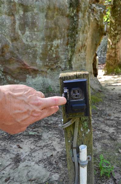 Horse Pens 40