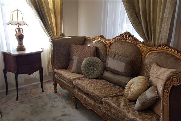 Hassinger Daniels Mansion Bed and Breakfast